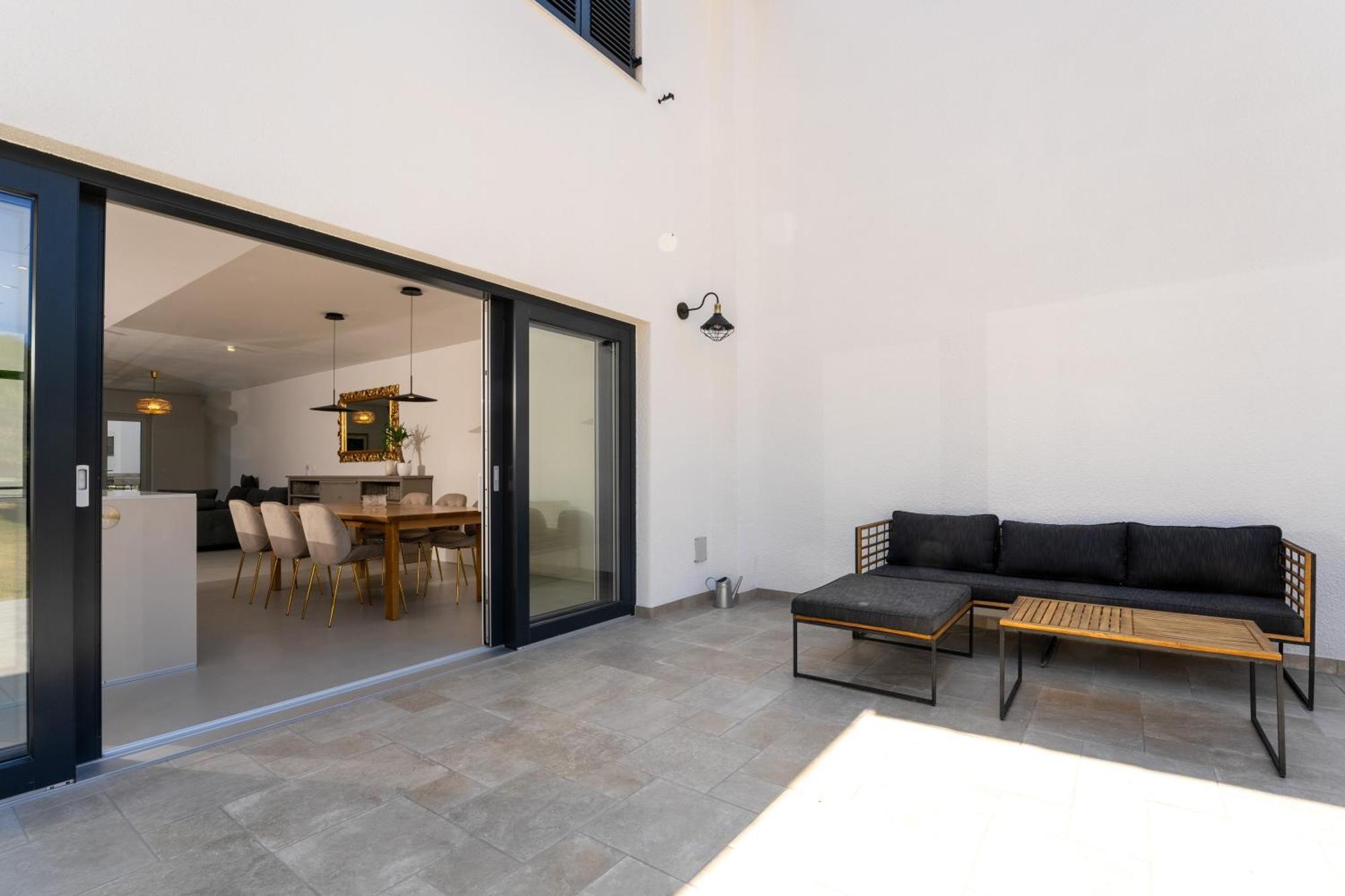 Luxury Apartments Villa San Avia บานโจเล ภายนอก รูปภาพ