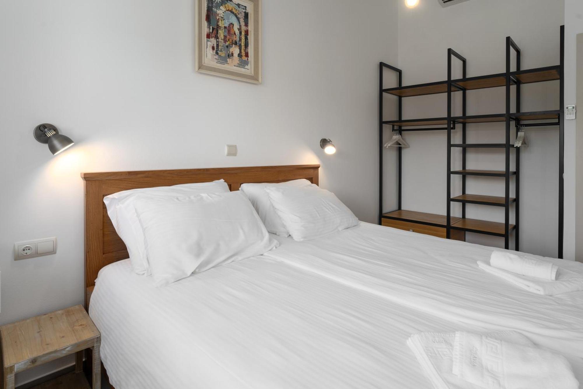 Luxury Apartments Villa San Avia บานโจเล ภายนอก รูปภาพ